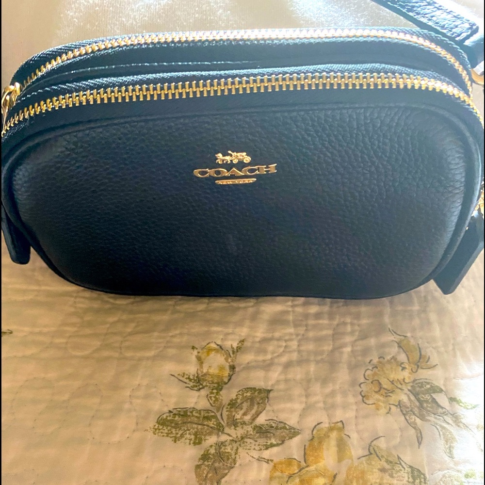 Coach crossbody purse